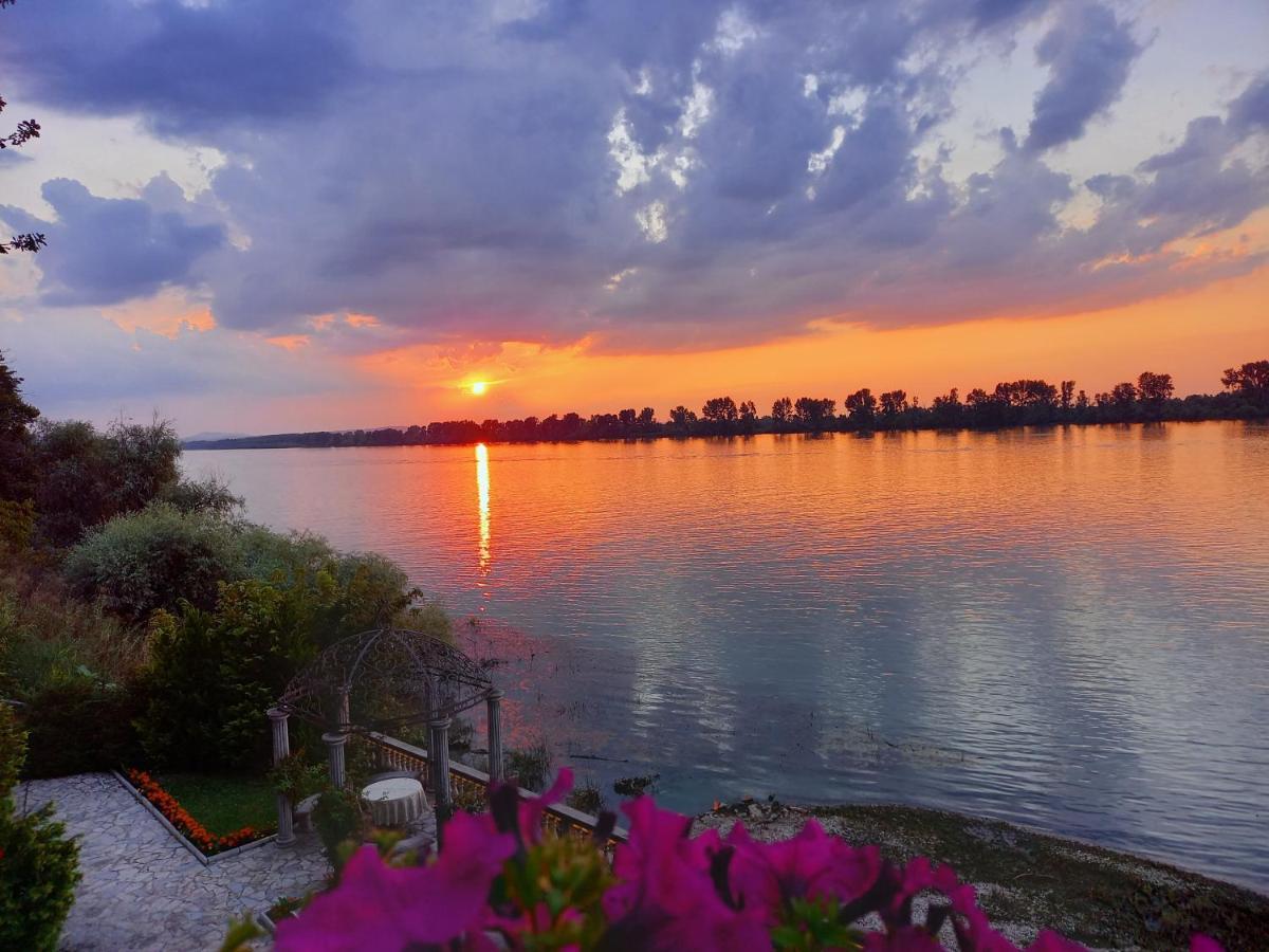 Vila Jugovo S Смедерево Екстериор снимка